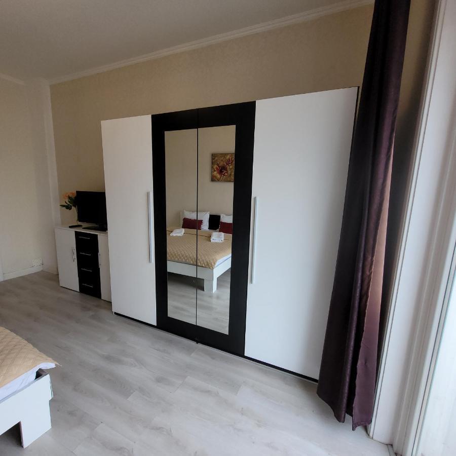 Anastasia Bratianu Apart 24B Beautiful View Self Check From 2 Pm Boekarest Buitenkant foto